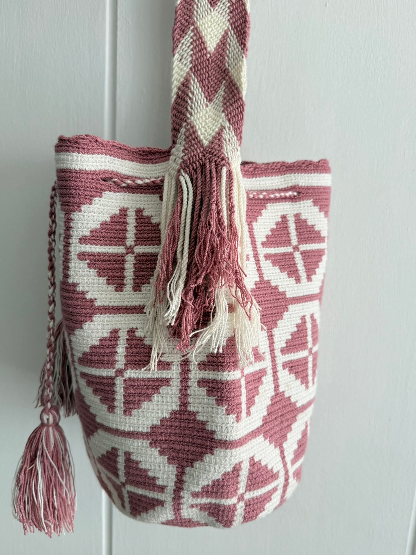 Bolso Wayuu Rosa Alba Ref. 01